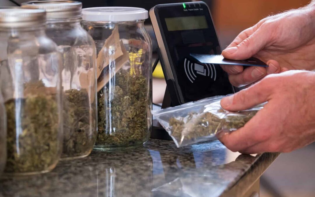 8 Reasons to Shop at a Licensed Weed Dispensary in California