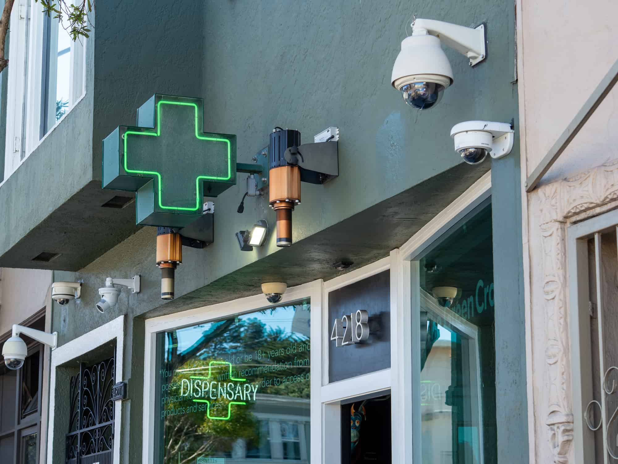 Is California’s Legal Marijuana Dispensary Industry at Risk of Collapsing?